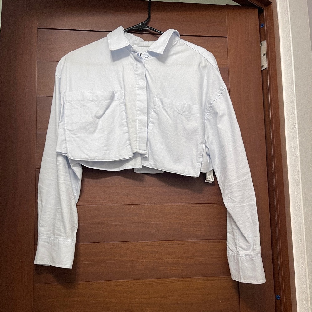 Forever 21 cropped button up top